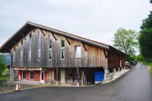 dance-factory-ghmb-laufen-aussen-004-tanzschule