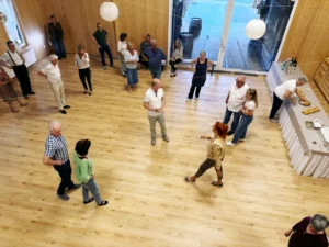 dance-factory-gmbh-laufen-saal-instruktion-001-tanzschule