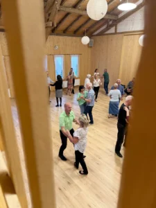 dance-factory-gmbh-laufen-saal-tanzen-001-tanzschule