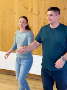 dance-factory-gmbh-laufen-saal-tanzen-005-tanzschule