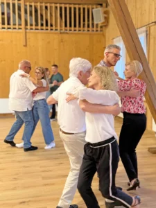 dance-factory-gmbh-laufen-saal-tanzen-006-tanzschule